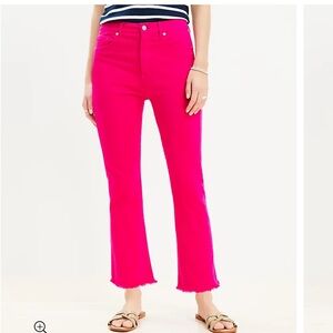 LOFT Curvy Frayed High Rise Kick Crop Jeans - Size 28/6 - Radiant Fuschia